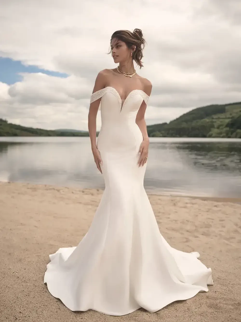 Wedding Gowns You Won't Want to Miss at the National Bridal Sale. Desktop Image