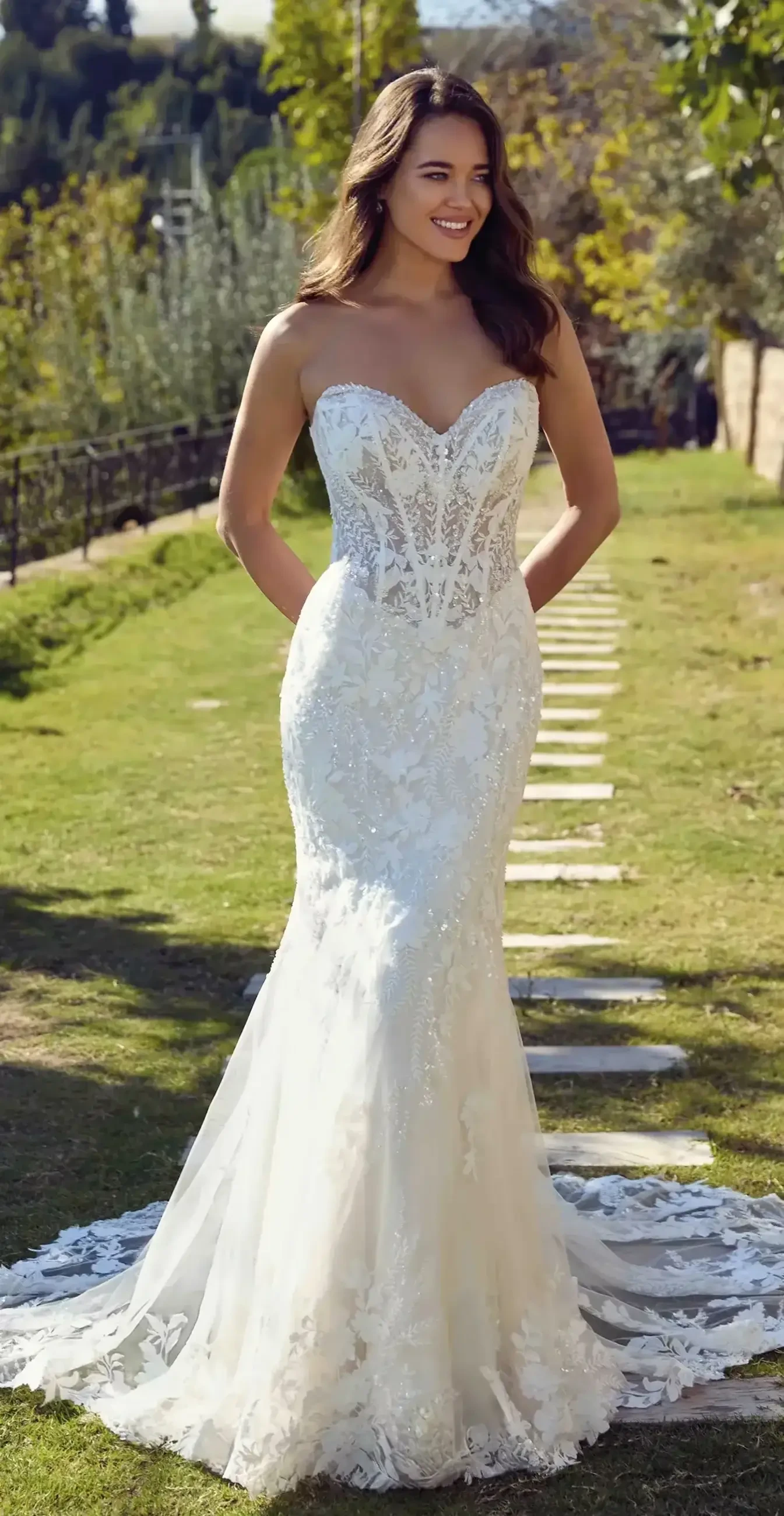 Best Places to Shop for Wedding Dresses in North Carolina Image