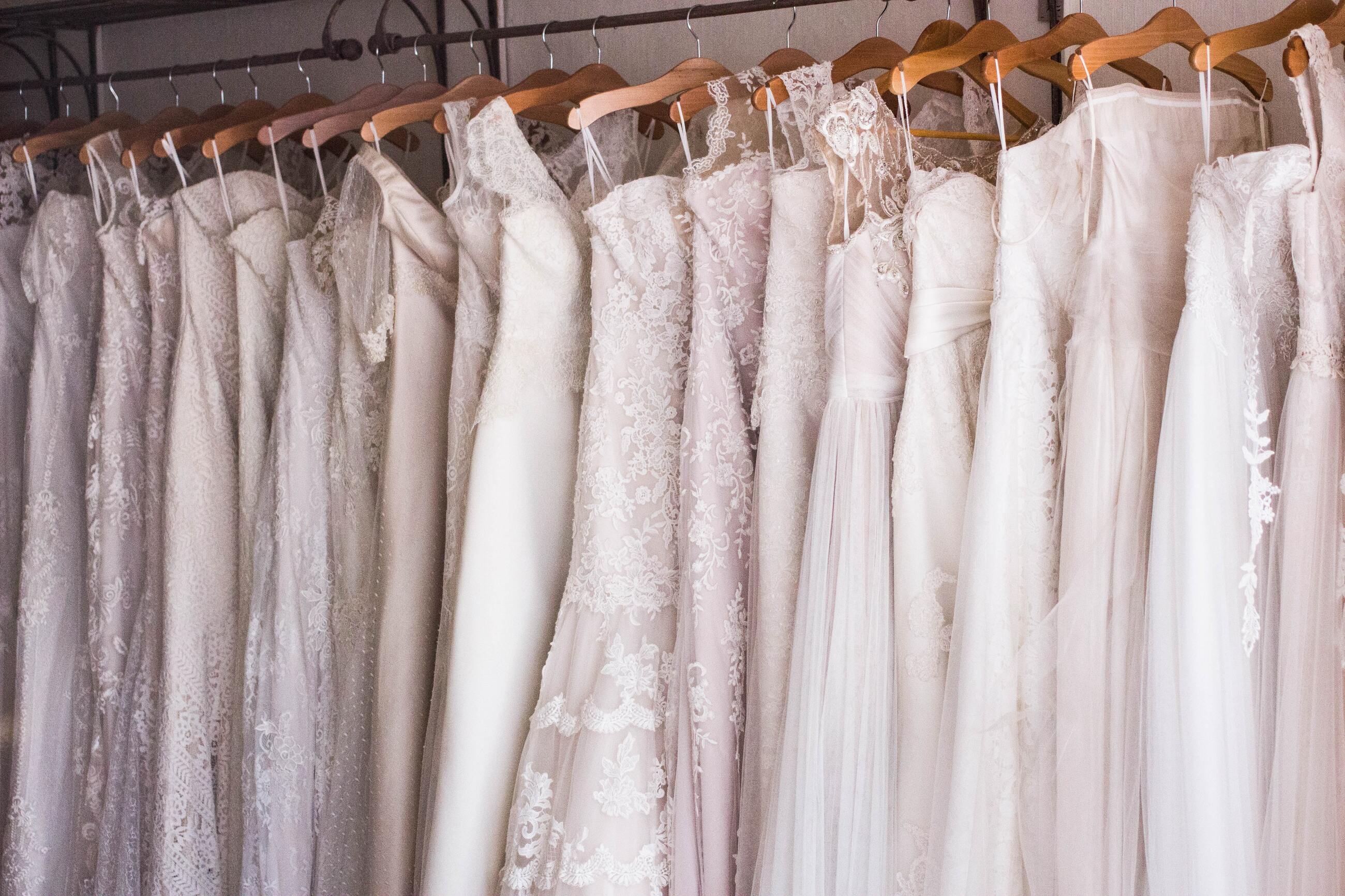 What to Bring to Your Bridal Appointment. Desktop Image