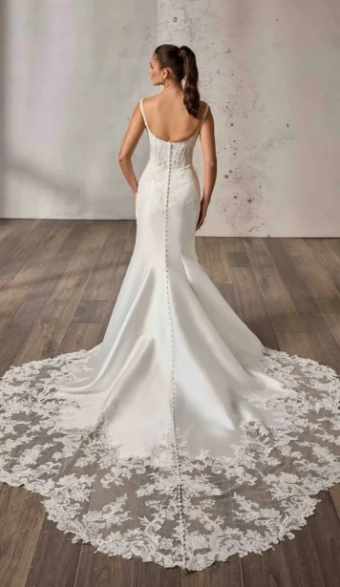 DR2709 #3 Ivory thumbnail