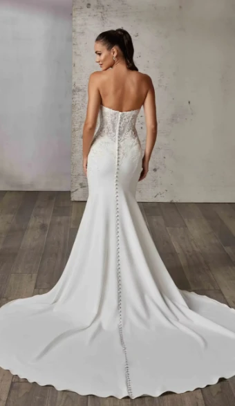 EK1804 #1 Ivory thumbnail