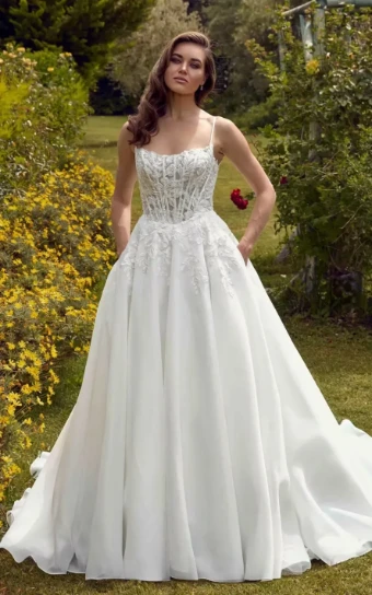 EK1865 #0 Ivory thumbnail