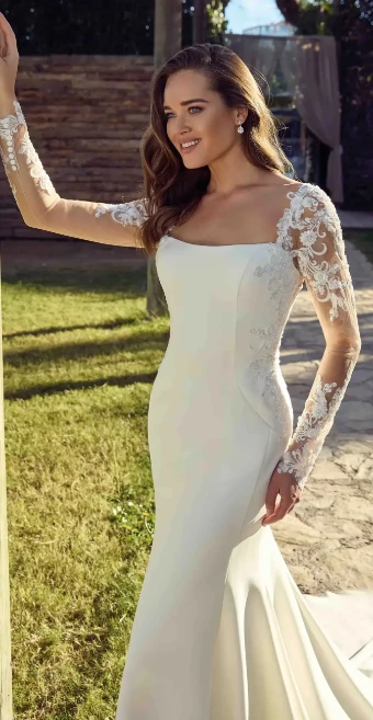 EK1908 #2 Ivory thumbnail